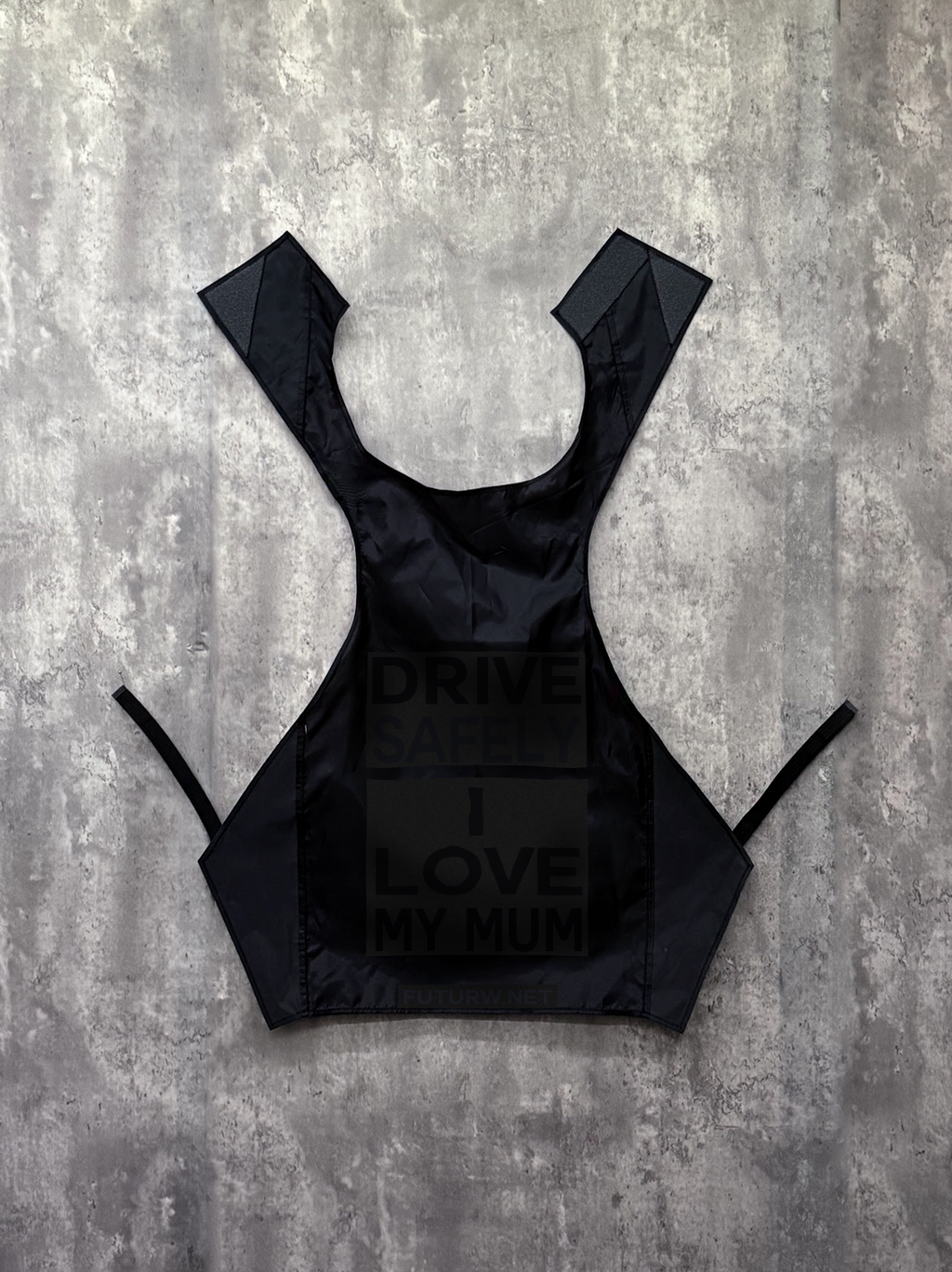 Drive Safely I Love My Mum l Stealth Black l Inverted