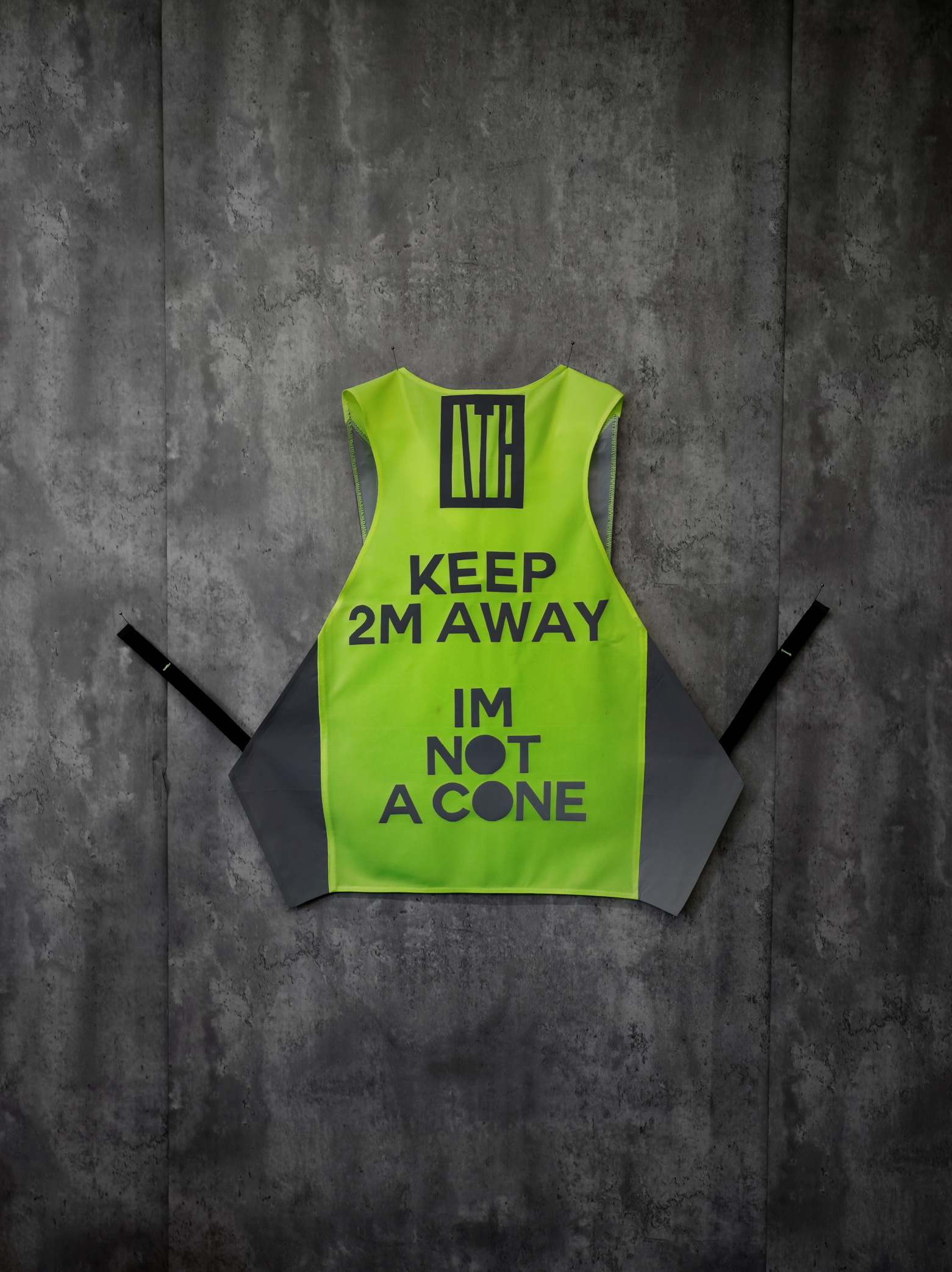 KEEP 2M AWAY, IM NOT A CONE