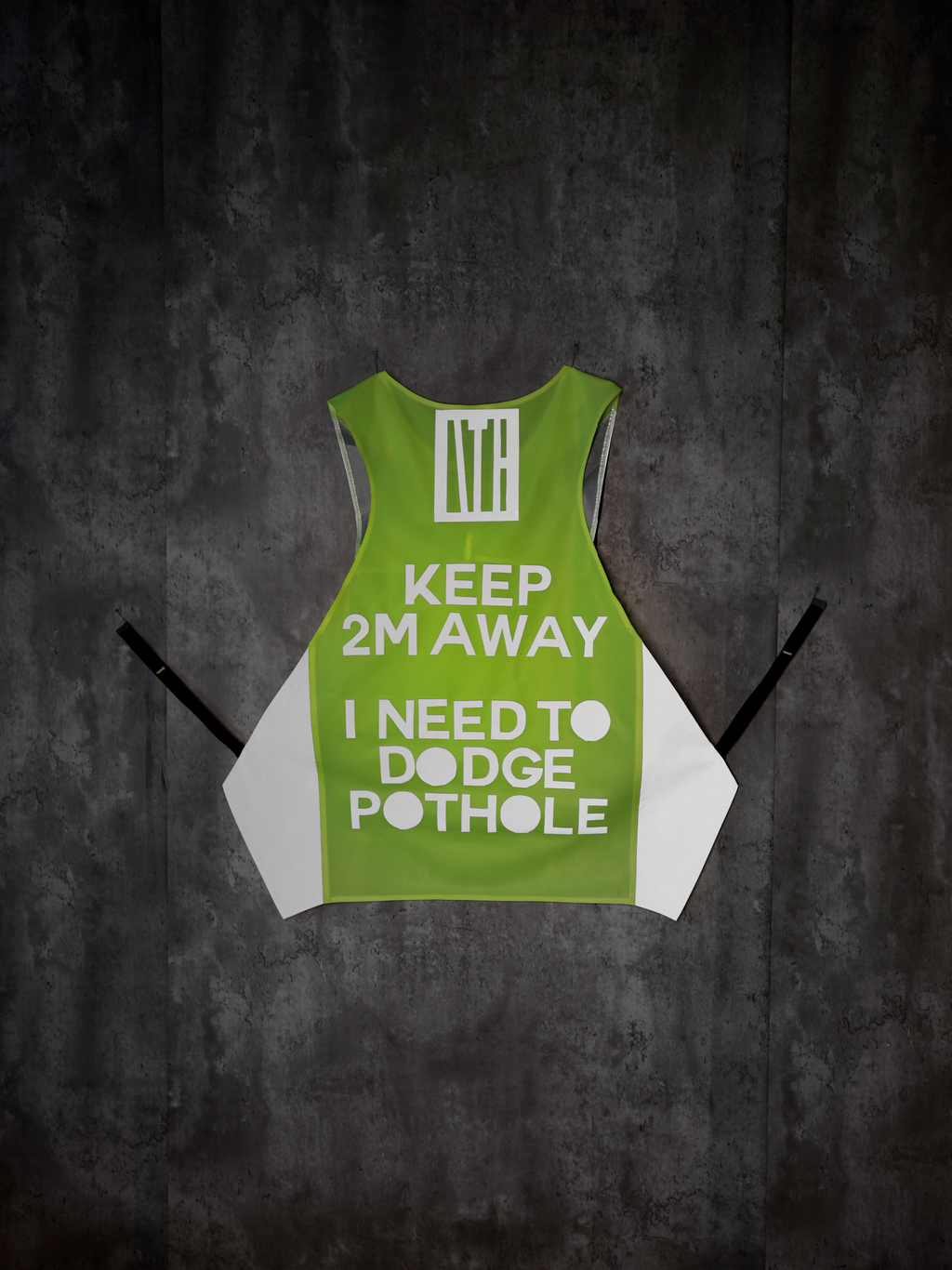 KEEP 2M AWAY, I NEED TO DODGE POTHOLE
